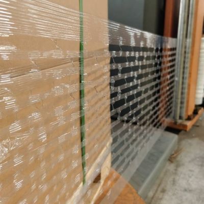 耐久性 穴付きのラップフィルム 500mm X 1420m 23マイクロンの厚さ